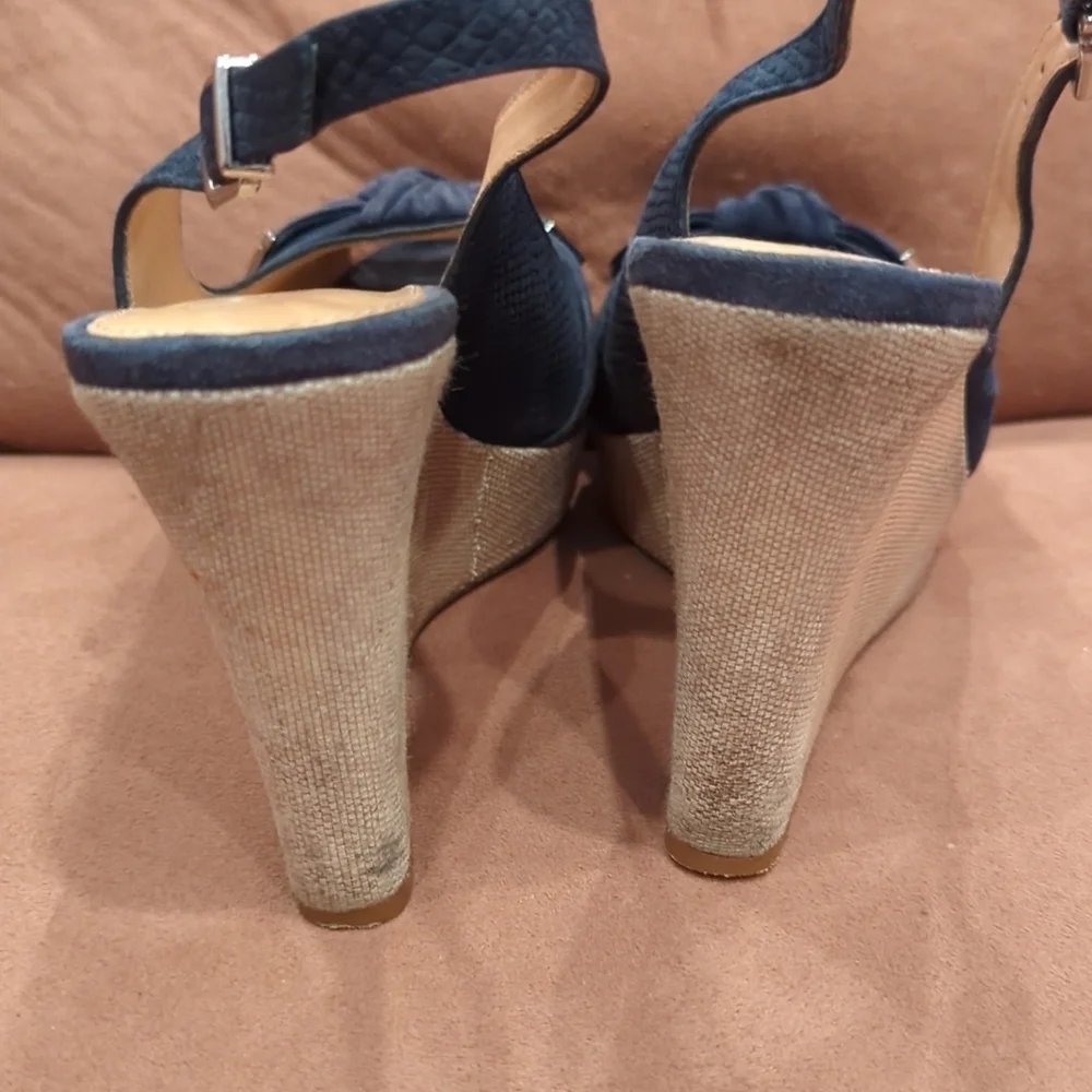 Antonio Melani Women's Leather Wedge Heel Size 6.5